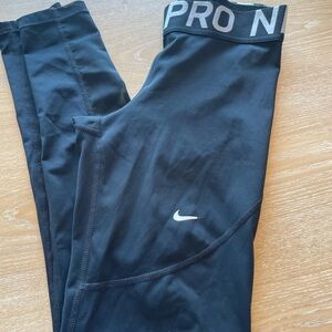 Nike leggings
